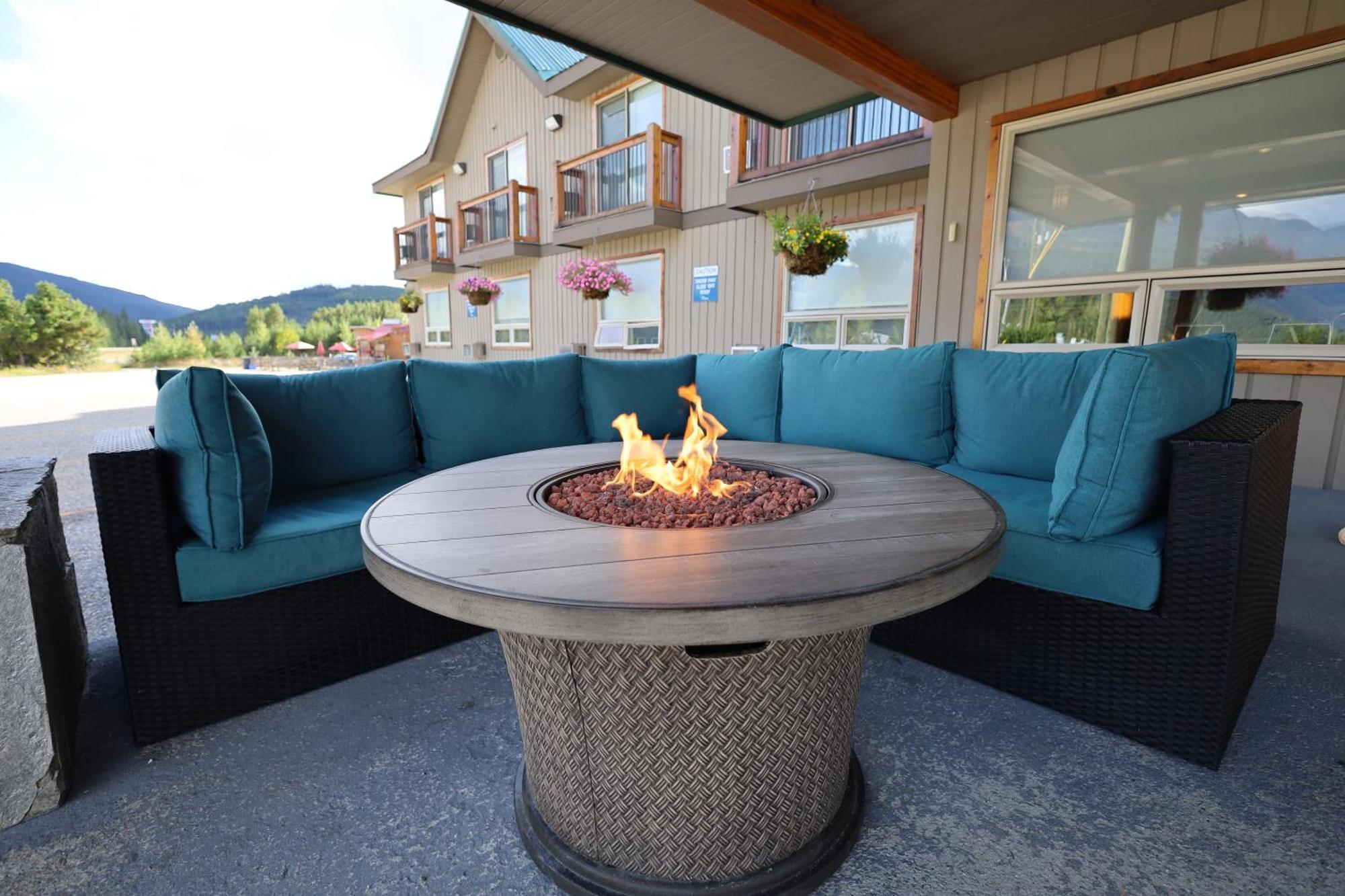 Glacier Mountain Lodge Blue River Εξωτερικό φωτογραφία